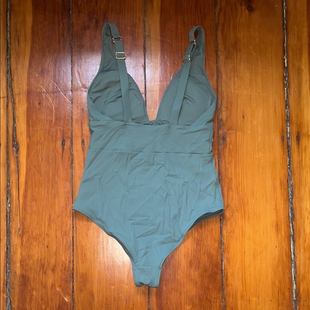 H&M Olive Ribbed Swimsuit - Picture 4 of 6